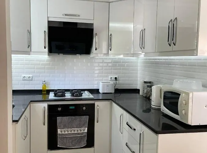 Wonderful In Oludeniz 2 فيلة *